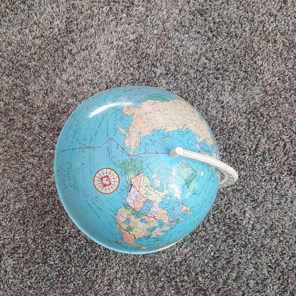 Globe - Picture 3 of 4
